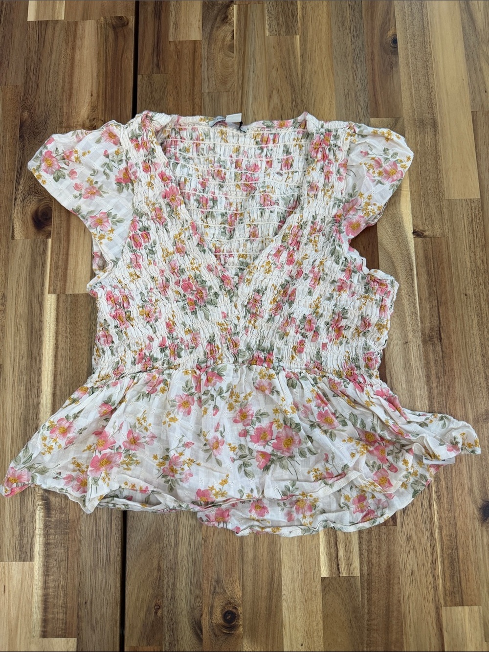 American Eagle Short Sleeve Floral Top